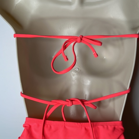 California Waves Bandeau Style Bikini  SIZE LARGE - Picture 4 of 7